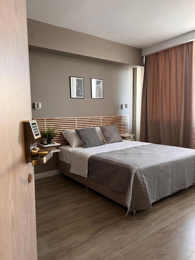 Luxor Premium Suites Tesalonika Bagian luar foto